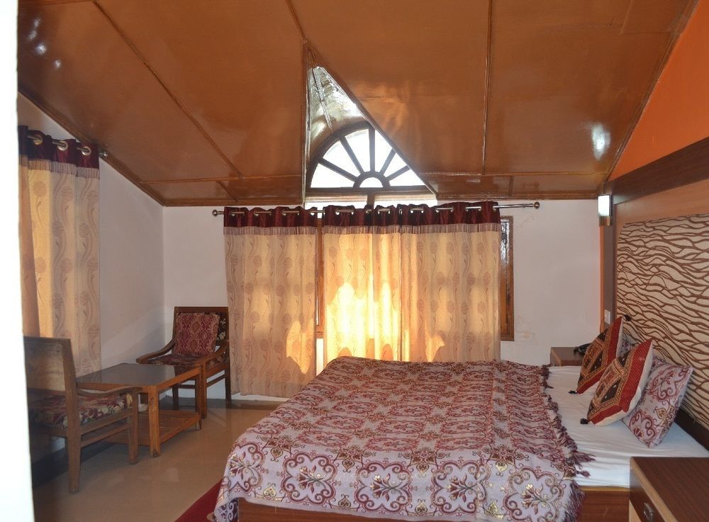 Hilltone Resorts & Spa Manāli Eksteriør billede