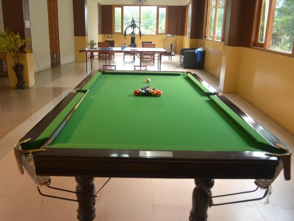 Hilltone Resorts & Spa Manāli Eksteriør billede
