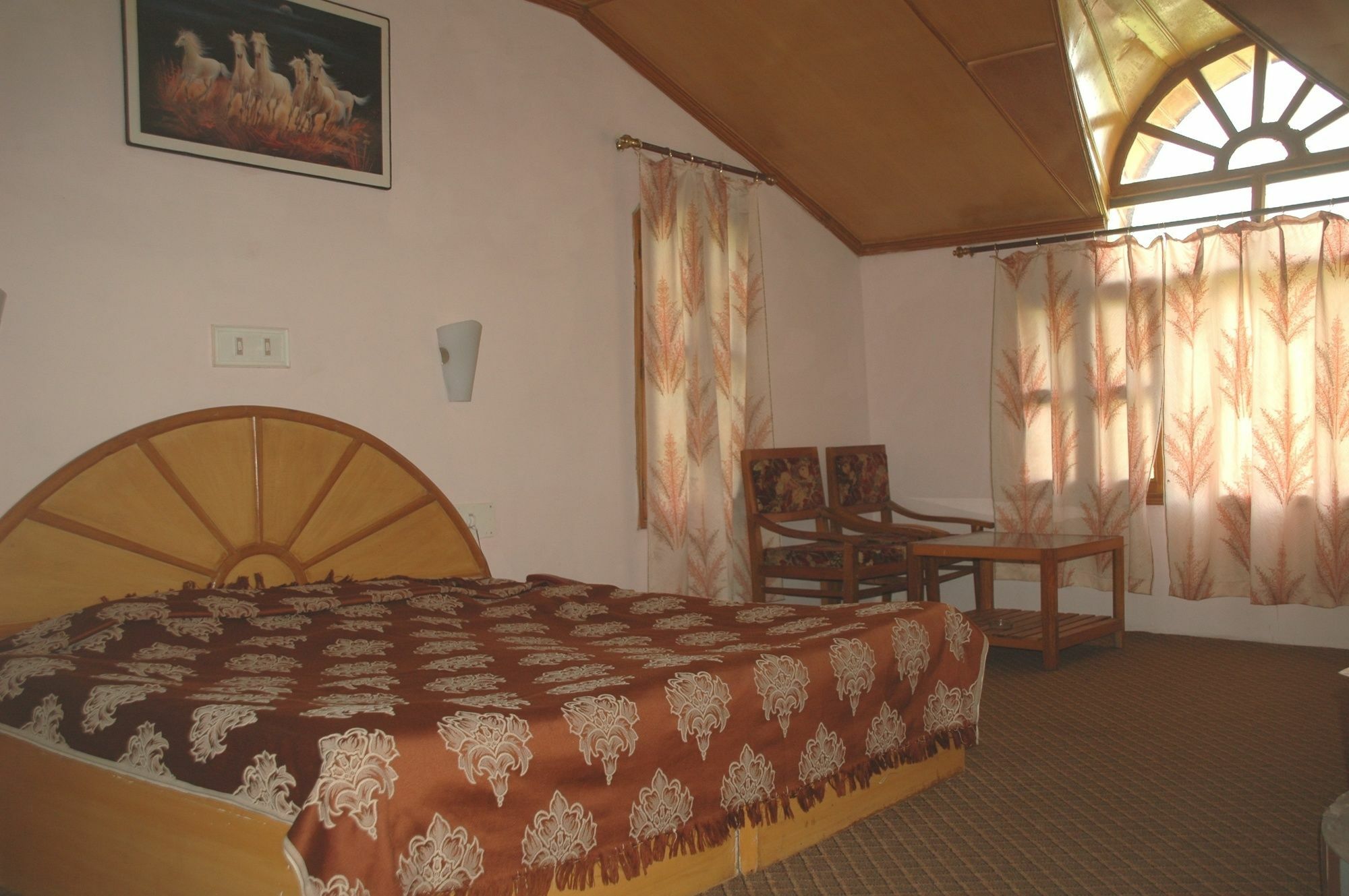 Hilltone Resorts & Spa Manāli Eksteriør billede